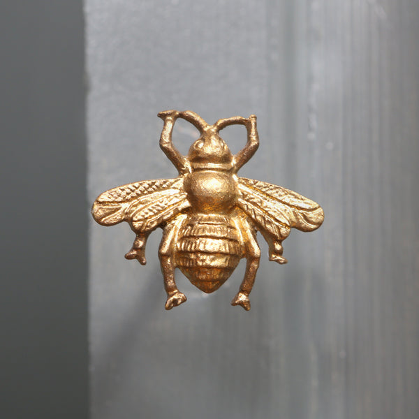 Antique Gold Finish Bee Door Knob Handle